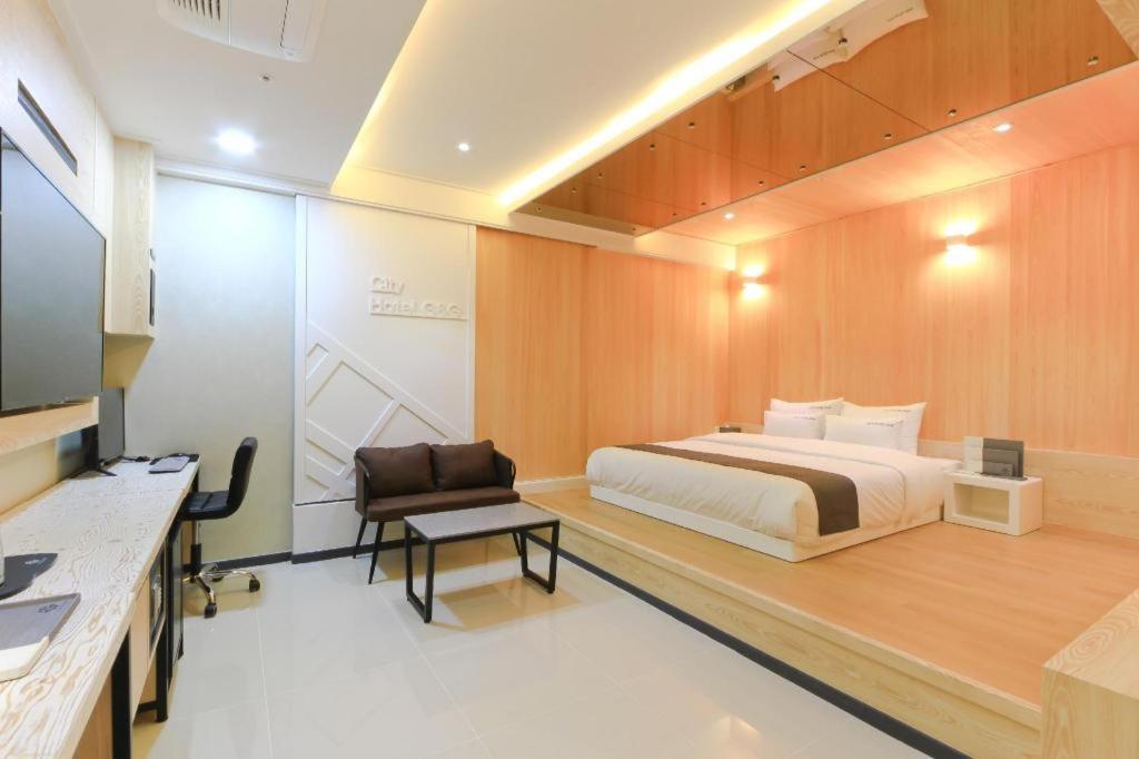 City Hotel G&G Busan Eksteriør billede